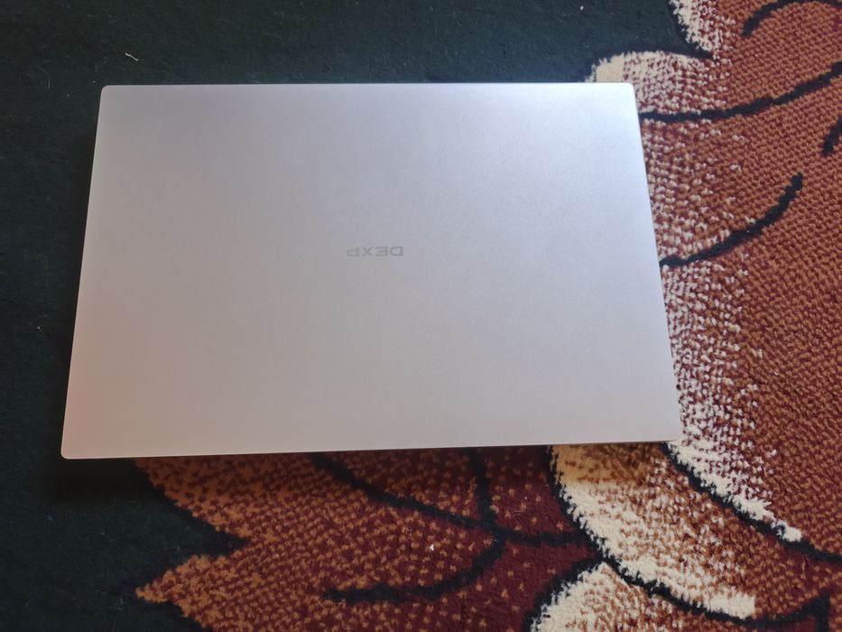 Noutbook yangi dakument