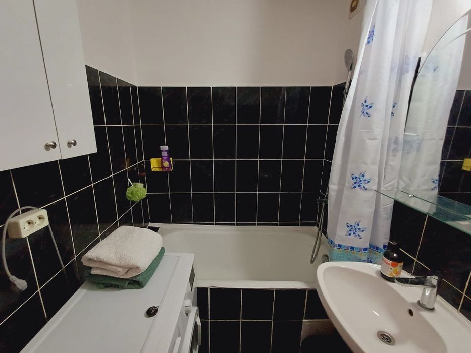 Inchiriez garsoniera in regim hotelier