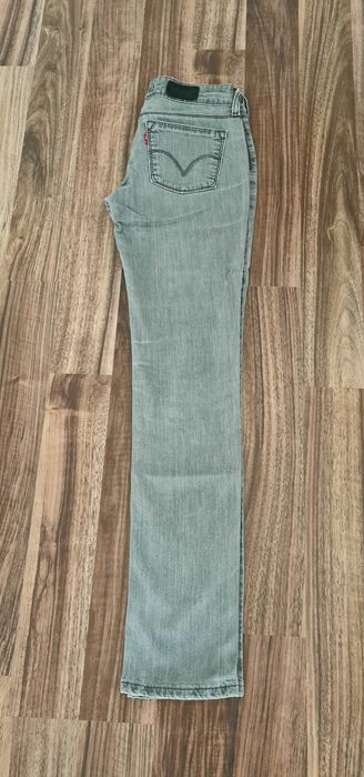 Blugi gri Levi's