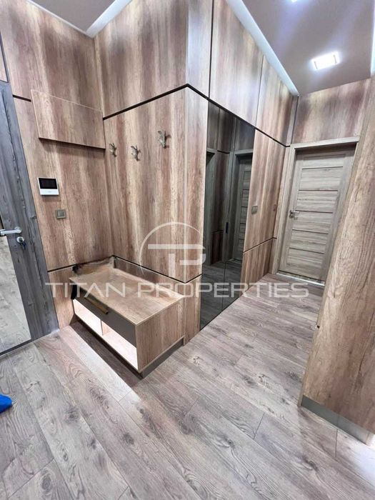 Дава се под наем Двустаен апартамент в Пловдив, Кючук Париж - 70 кв.м за 765 € - Снимка #9