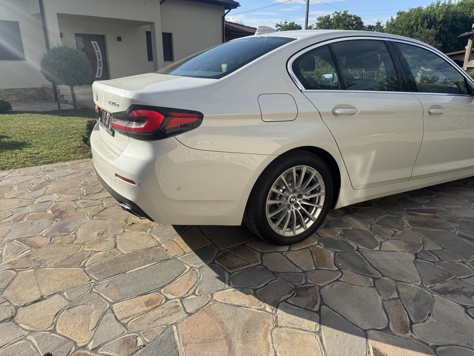 Bara fata , bara spate ,praguri bmw g30 facelift 2021 alb