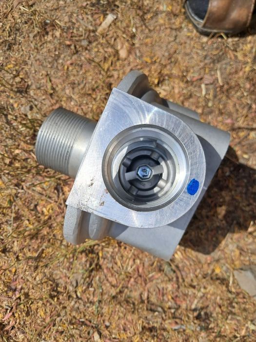 Продам корпус на гидравлику Вольва