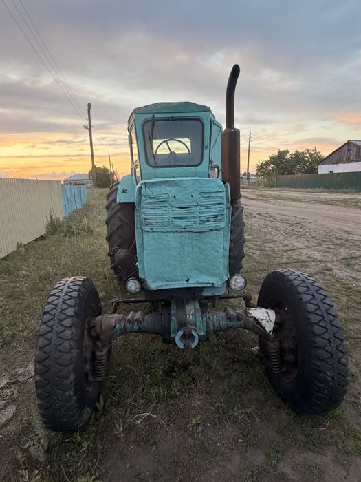 Продам трактор Т-40