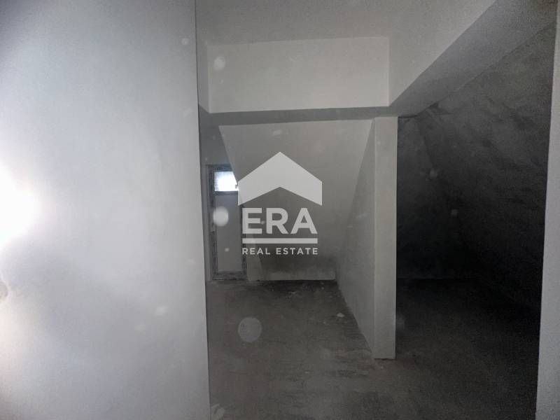 Продава се Многостаен апартамент в Русе, Дружба 2 - 90 кв.м за 834 €/кв.м - Снимка #3