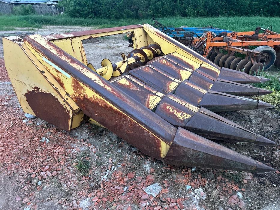 Masa de porumb New Holland pe 4 rânduri