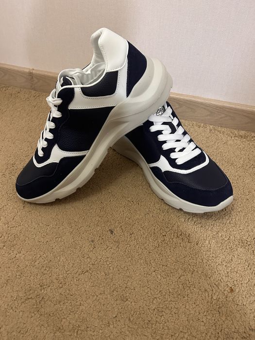 Cavalli class мужские кроссовки кожаные 44,45раз