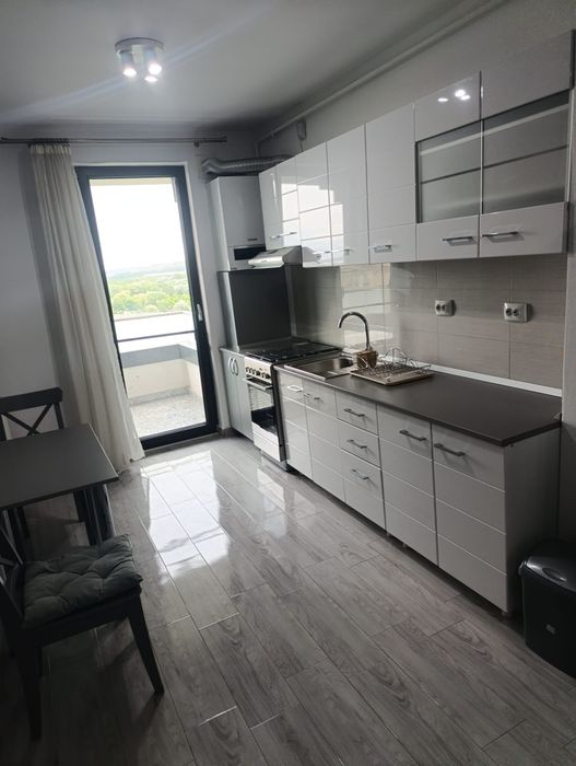 Apartament de inchiriat intre lacuri