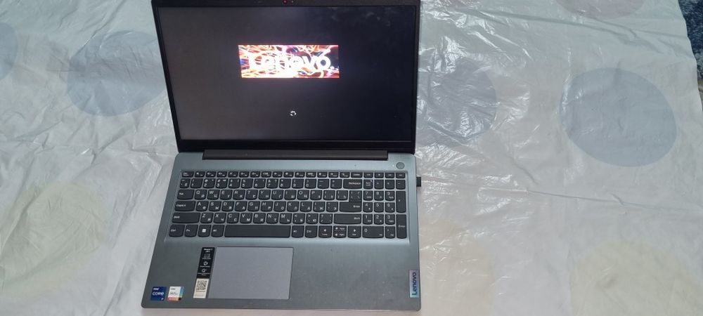 Ноутбук Lenovo  core i7