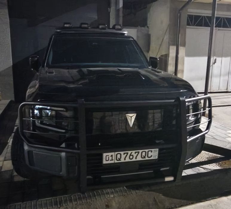 Продаю передный зашитний кенгурятник бамфера