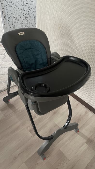 Детский стул для кормления
