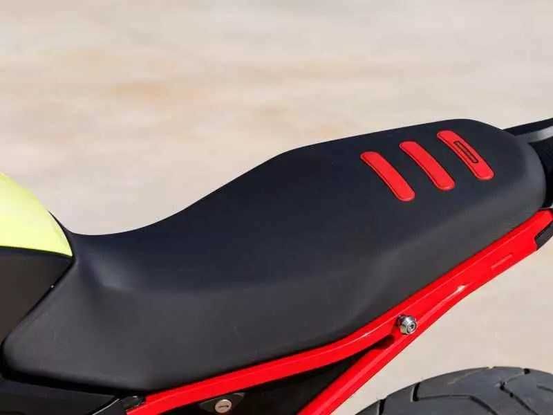 Șa standard originală pentru BMW F900GS