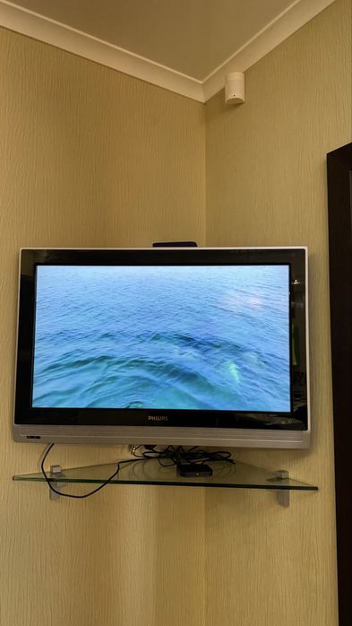 Продам Телевизор Philips