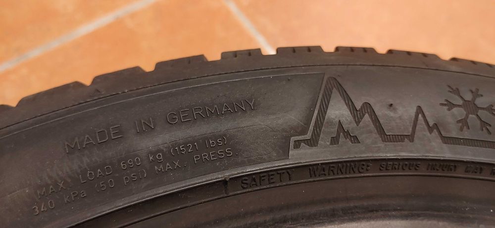 Set 4 anvelope iarna Dunlop Wintersport 5 - 225/45/R18