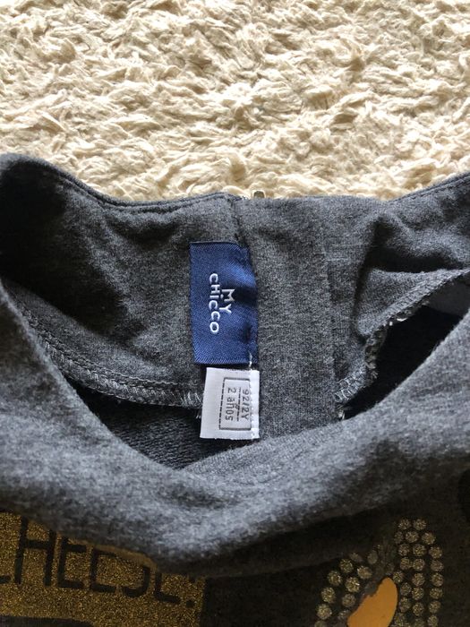 Vand hainute :gecute si rochita Chicoo fetite 2-4 ani