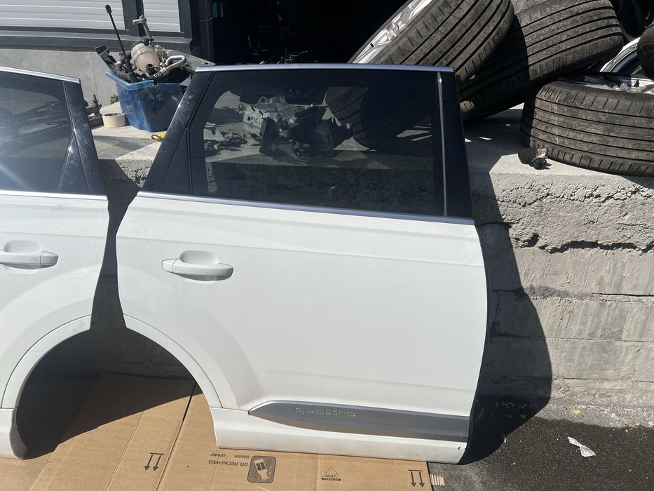 Audi Q7 4M врата/врати