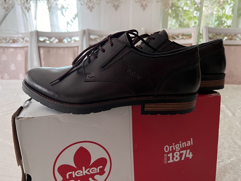 Продам мужские туфли