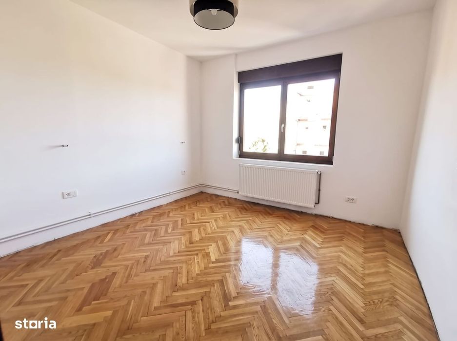 Apartament cu GARAJ propriu in zona ELISABETIN cu 136 mp utili.
