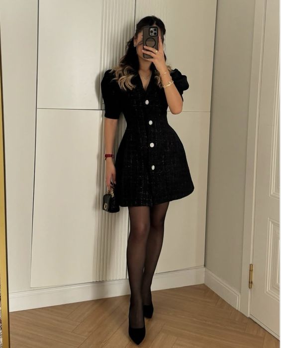 Твидовое платье