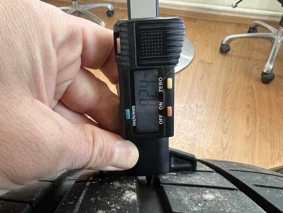 Anvelope Mercedes GLC Dunlop SP MAXX MO-MB Orig 255 45 20 & 285 40 20