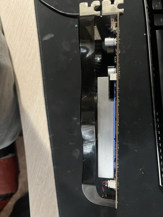 Продаю Gts 250 1gb