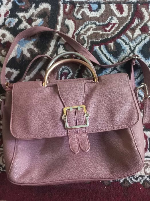 Ayollar kuylagi arzon narxlarda