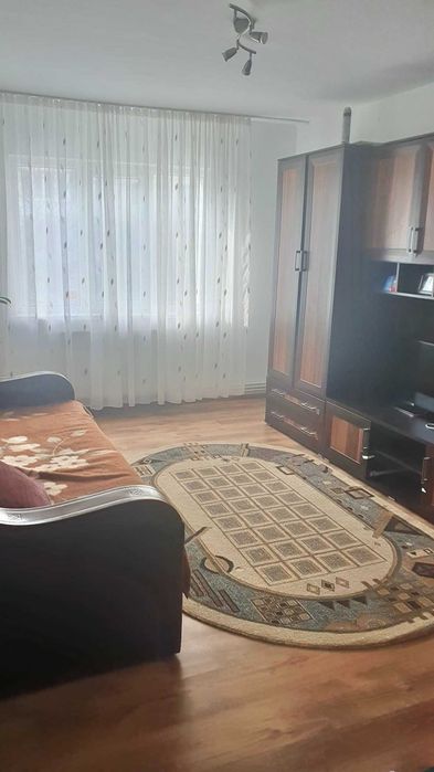 Garsoniera, etajul 1, conditii avantajoase, Brasov