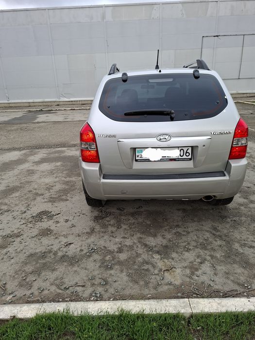 Продам машину Хундай туксон