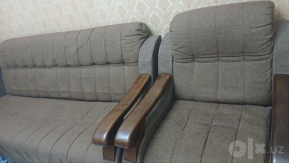 Диван 1. Кресло 2