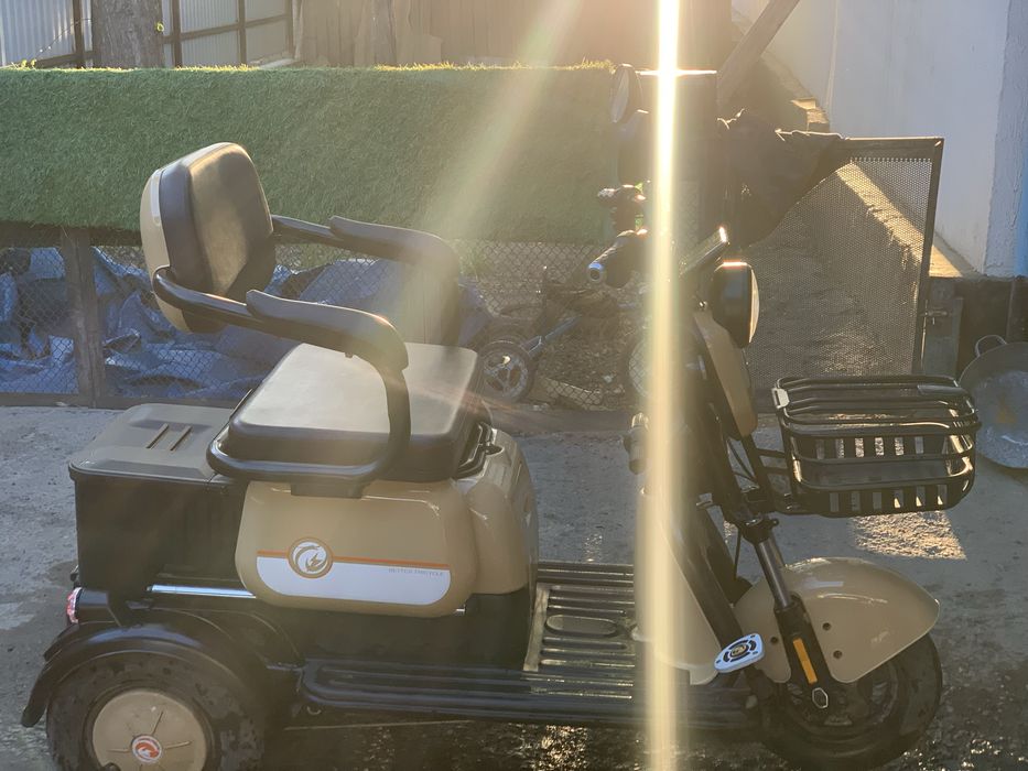 Продам Электро Велисипед 3колосный!