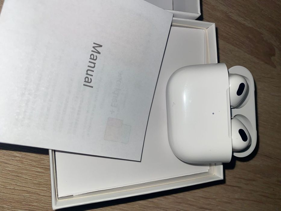 Наушник беспроводной