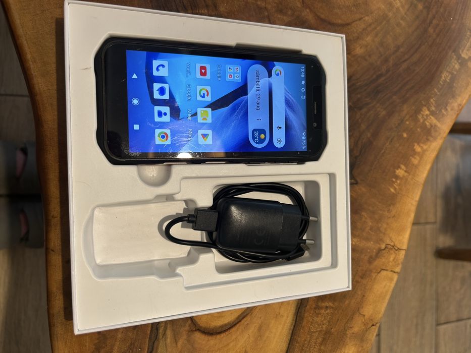 Vand telefon Oukitel