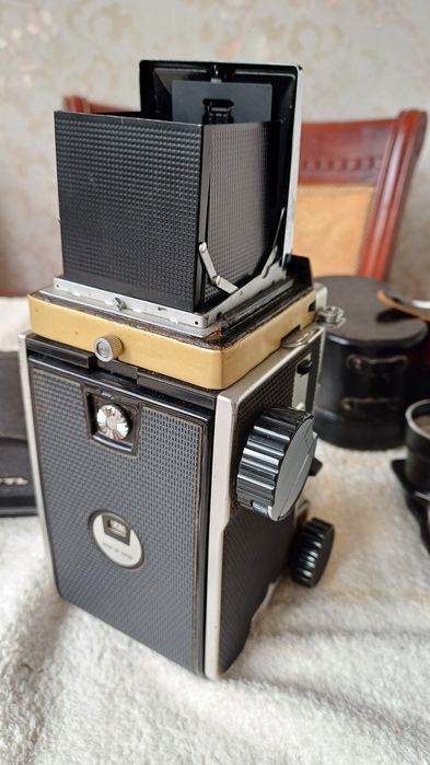 Фотоаппарат MAMIYA C220