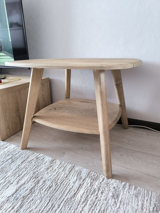 Столик журнальный