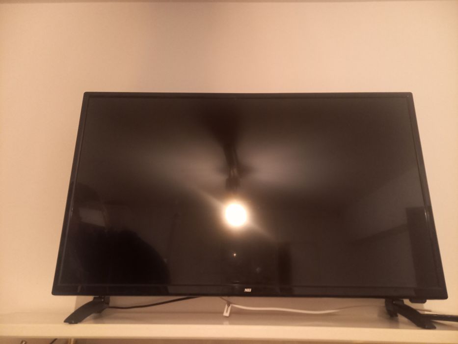 Televizor Nei 32"
