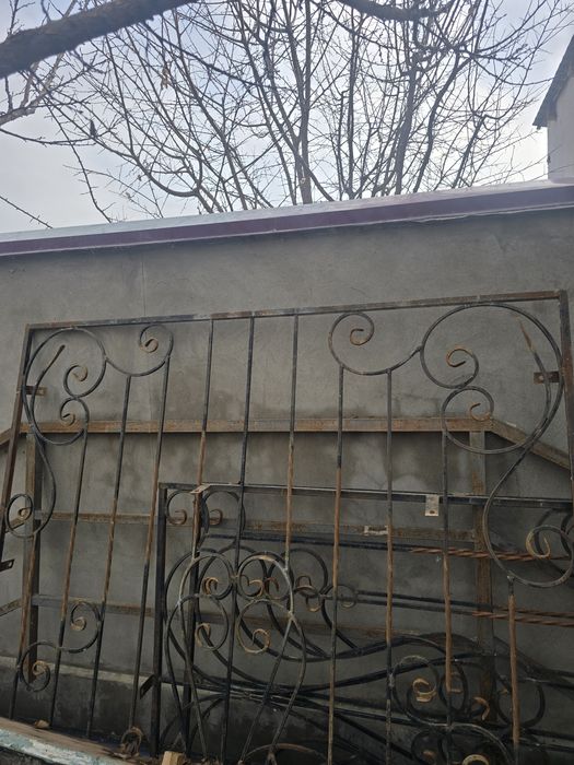 тайёр панжара, 3 та деразага. Котедж.