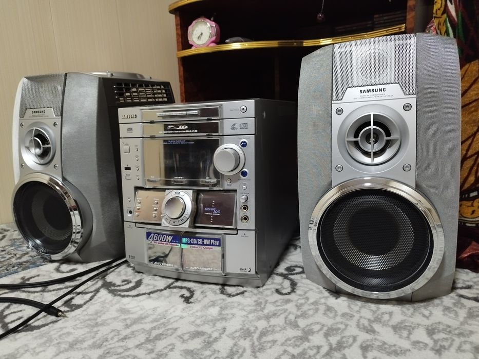 Samsung muzkalni sentr 4600 vat