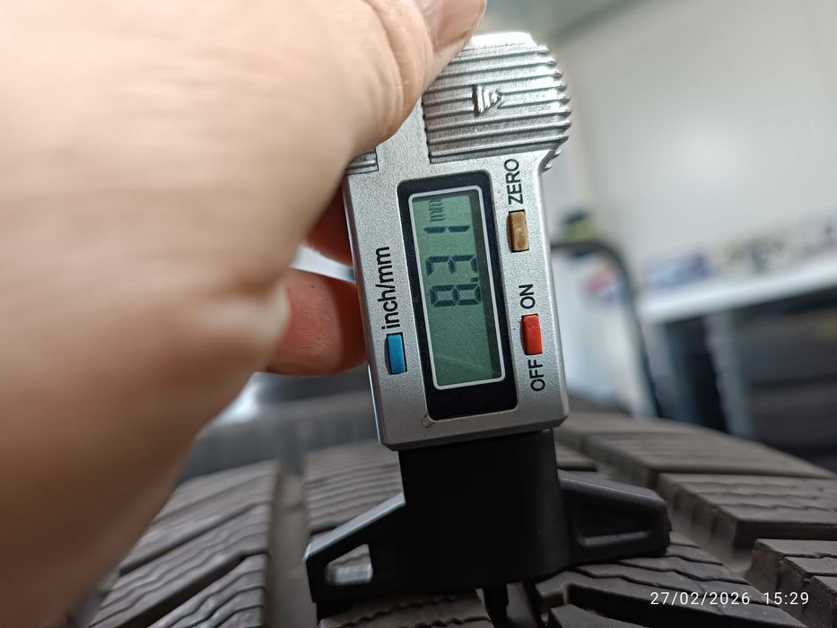 4бр.зимни гуми 255/40/21 Continental