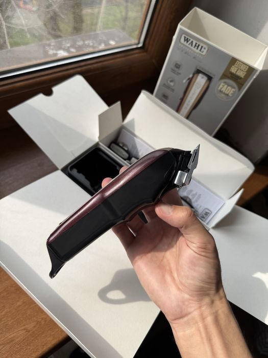 Рабочий машинка WAHL LEGEND