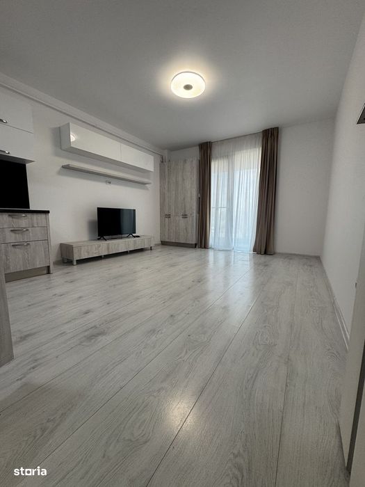 Apartament de vânzare et 3, bloc Libertății, lângă Parcul Libertății