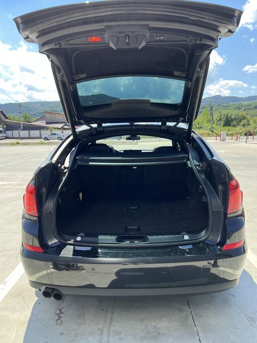 BMW seria 5 GT 530d X-drive