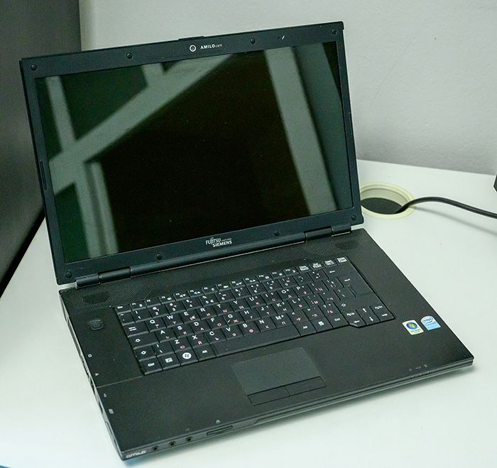 Лаптоп Fujitsu Siemens