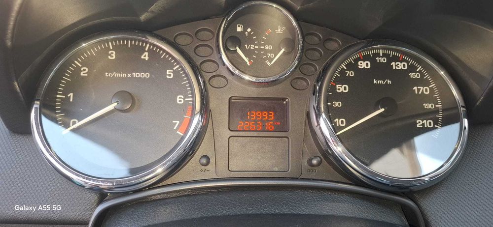 Peugeot 207cc 2008