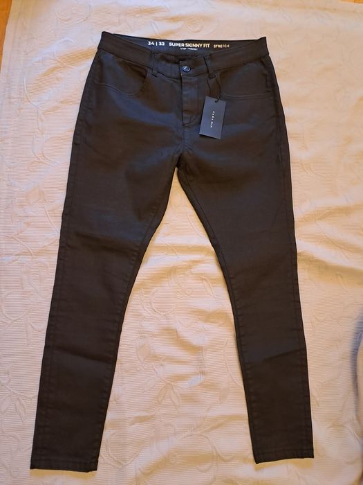 Pantaloni C&A Prenuum  denim ceruit,,efect piele42 si 44,model Balman