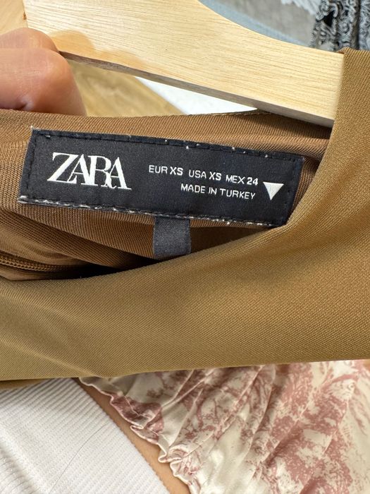 Дамски рокли - Zara