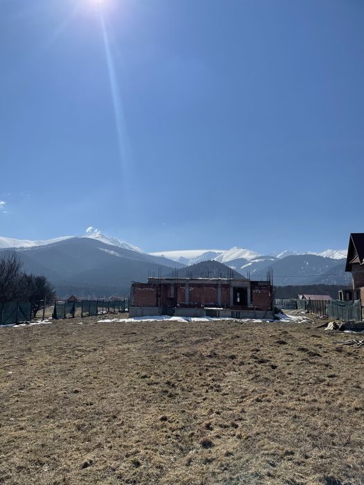 Teren si casa in constructie -Sambata de Sus
