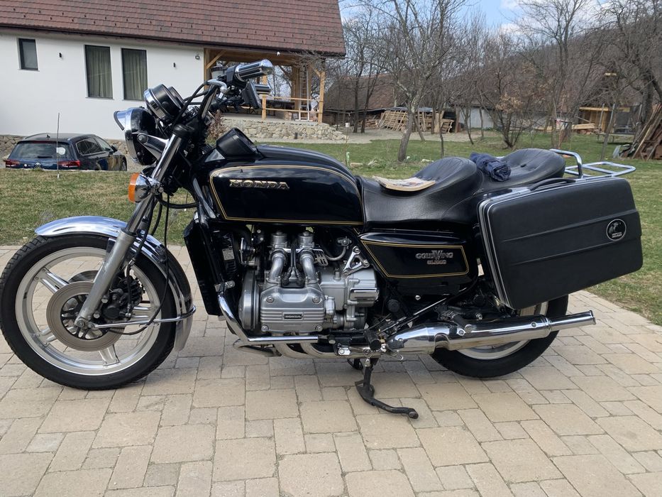 Honda GL1000 GoldWing