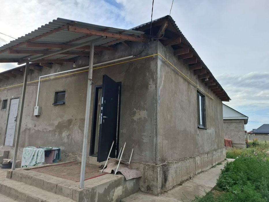 Үй сатылады апорт қа 3 км