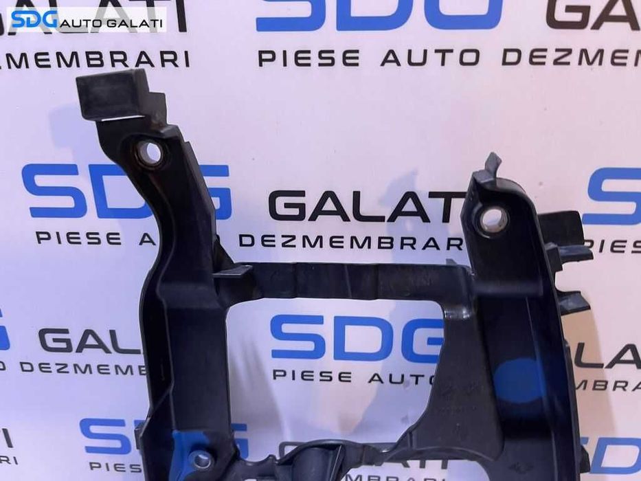 Capac Distributie Motor Dacia Duster 1 1.5 DCI 2010 - 2018 Cod 8200958221 [L7847]