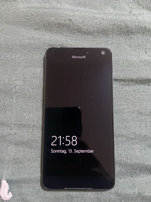 Telefon de vanzare