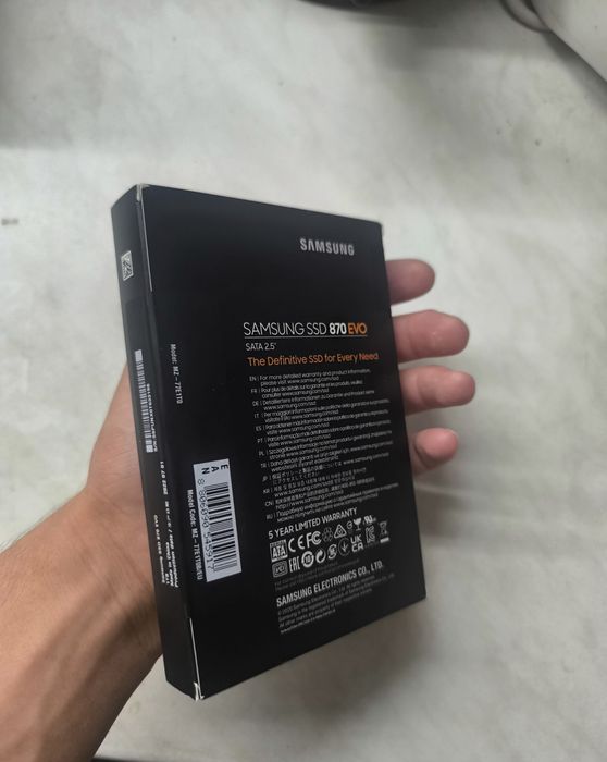 SSD 870EVO 1tb model: MZ-77E1TOB(неотваряно)